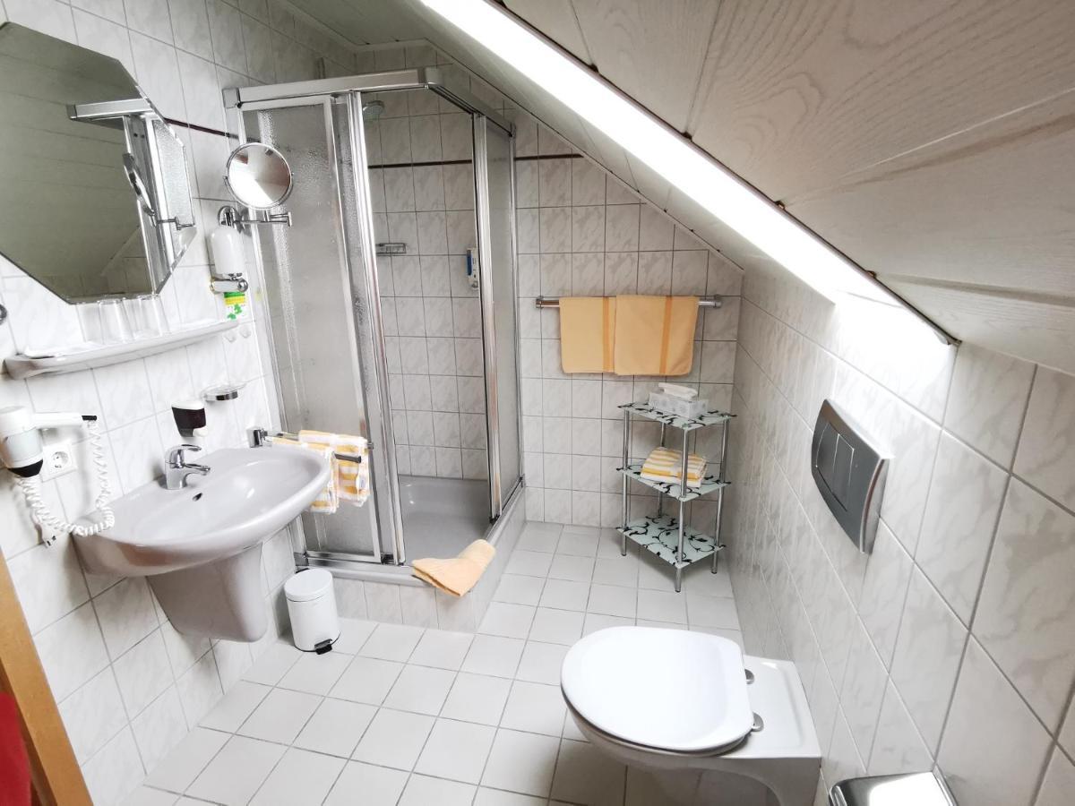 קלהיים Gaestehaus Koeglmaier מראה חיצוני תמונה